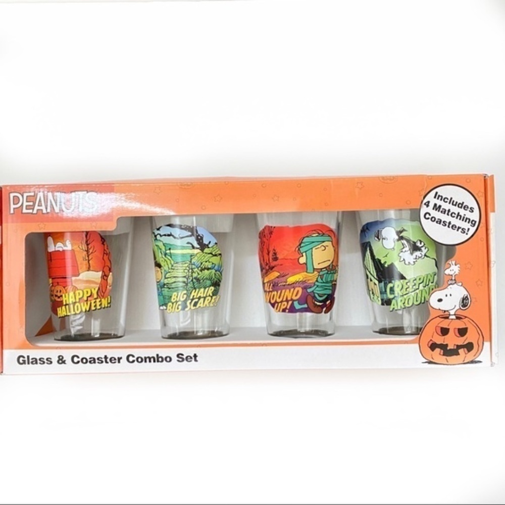 Peanuts Halloween Pint Size 16 oz Glasses with Coasters Colorful Scenes Set of 4